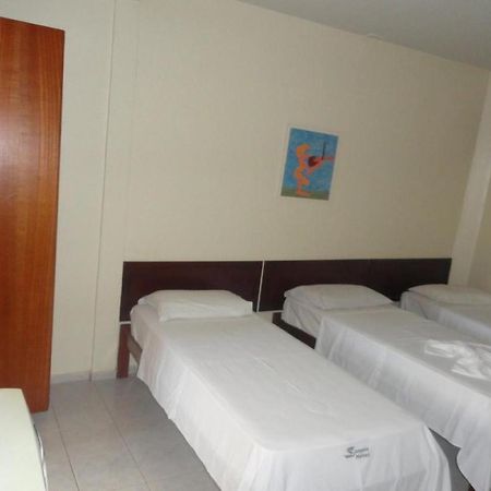 Oyo Hotel Sampaio Itumbiara Extérieur photo